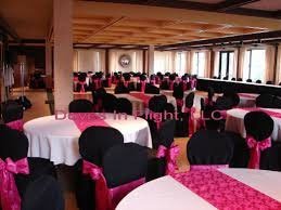 decor table mariage, decoration salle reception mariage fushia et noir, decor table fushia et noir et blanc decor table mariage ton fushia et noir